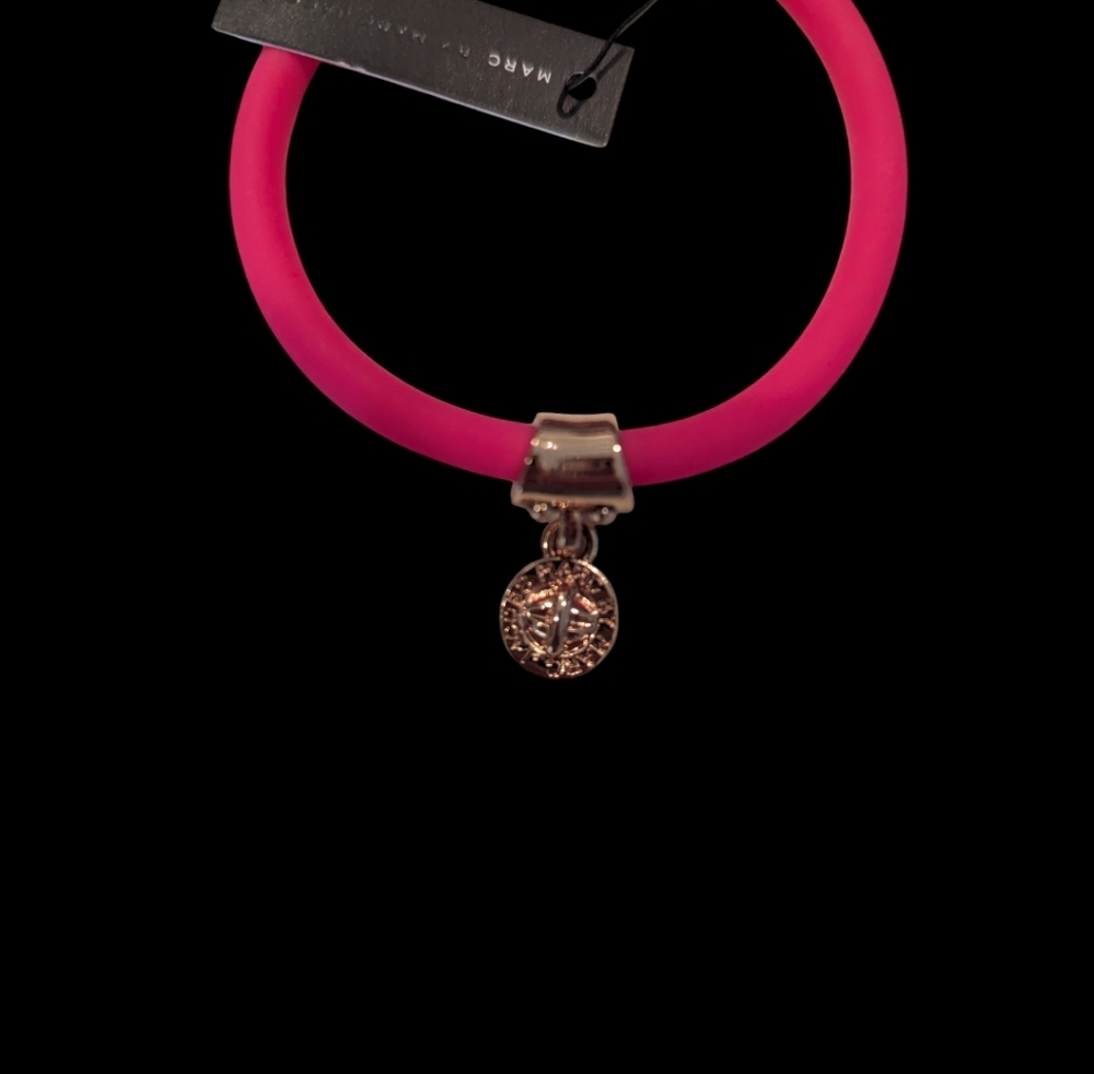 Pink Marc Jacobs Silicone bracelet with Charm